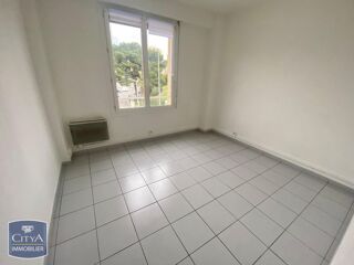  Appartement à louer 2 pièces 30 m²