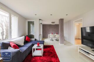  Appartement à louer 4 pièces 73 m²