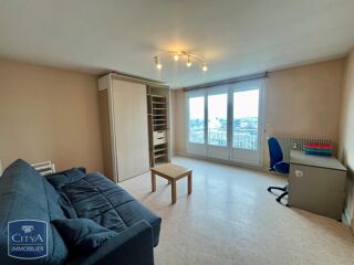  Appartement à louer 1 pièce 32 m²