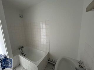  Appartement à louer 2 pièces 32 m²