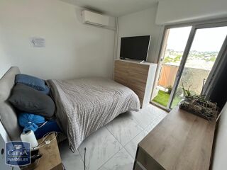  Appartement � louer 5 pi�ces 87 m�