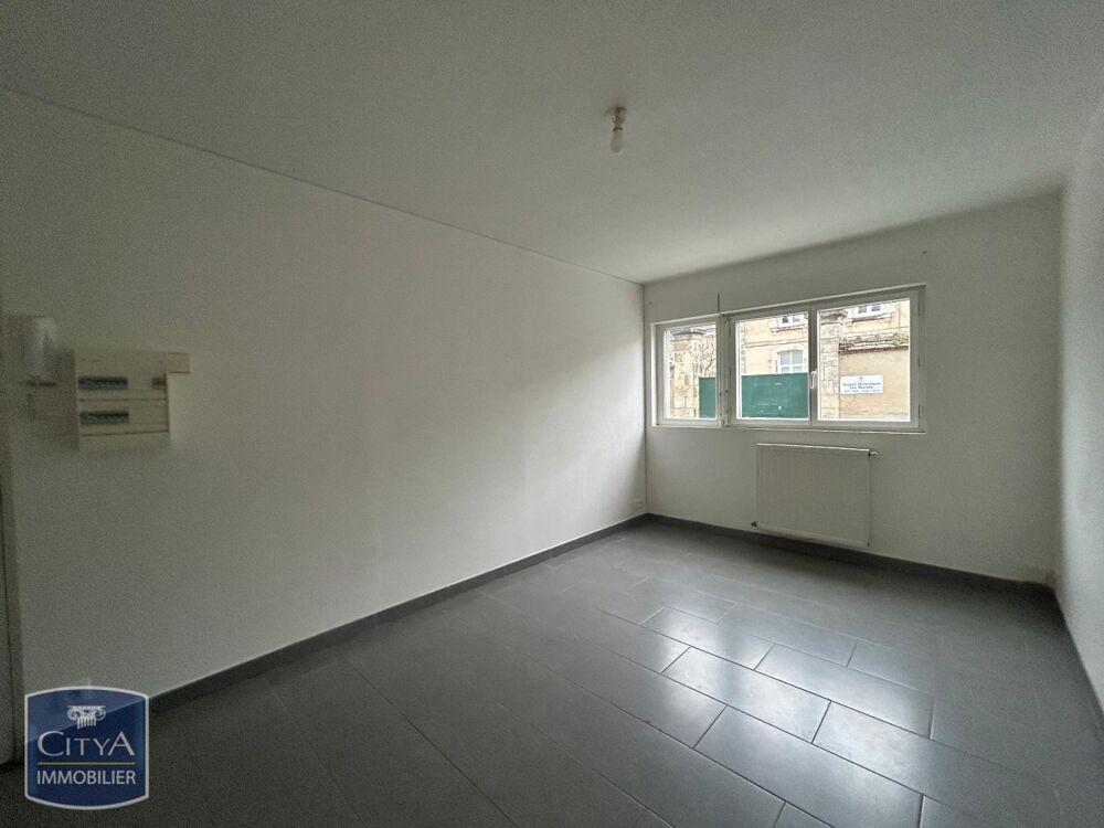 À LOUER : Appartement T1 situé à Châteauroux, dans le co....