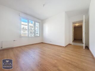  Appartement � louer 3 pi�ces 67 m�