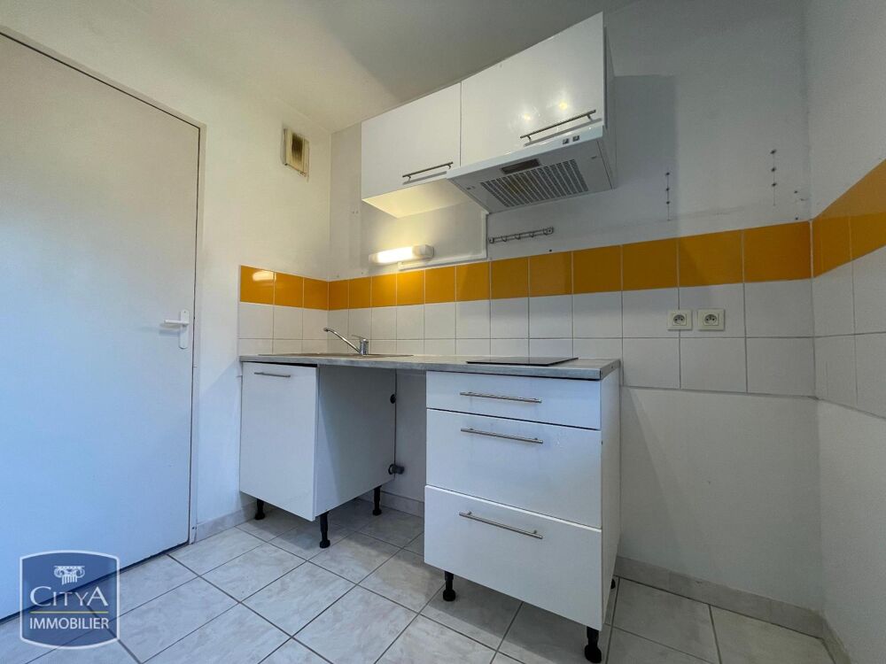 location Appartement - 3 pièce(s) - 56 m² Sorgues (84700)