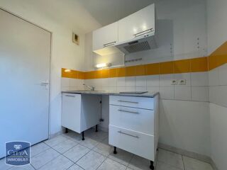  Appartement à louer 3 pièces 56 m²