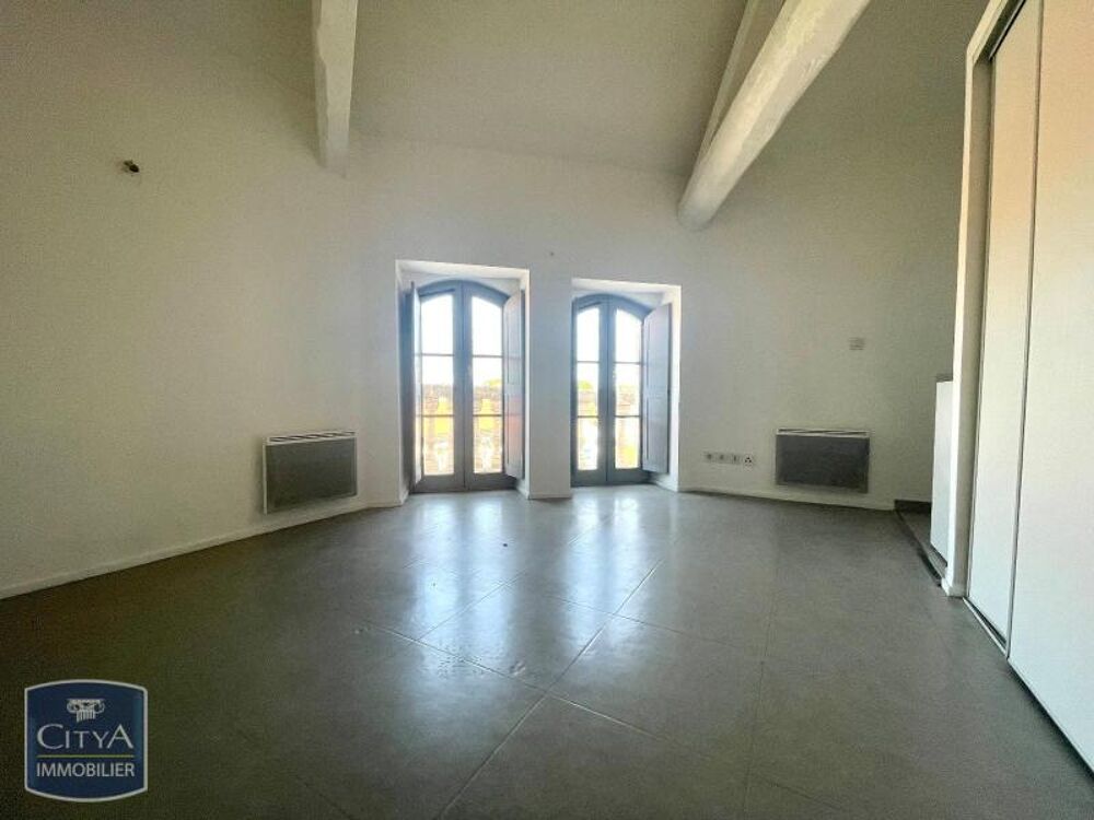 EXCLUSIVITÉ - LOCATION STUDIO CENTRE-VILLE AVEC VUE DÉGA....