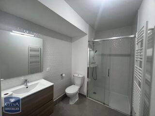  Appartement à louer 2 pièces 41 m²