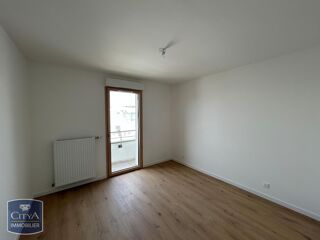  Appartement à louer 3 pièces 61 m²