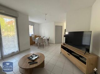  Appartement à louer 3 pièces 53 m²