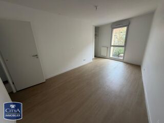  Appartement à louer 3 pièces 67 m²