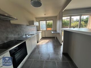  Appartement à louer 3 pièces 93 m²