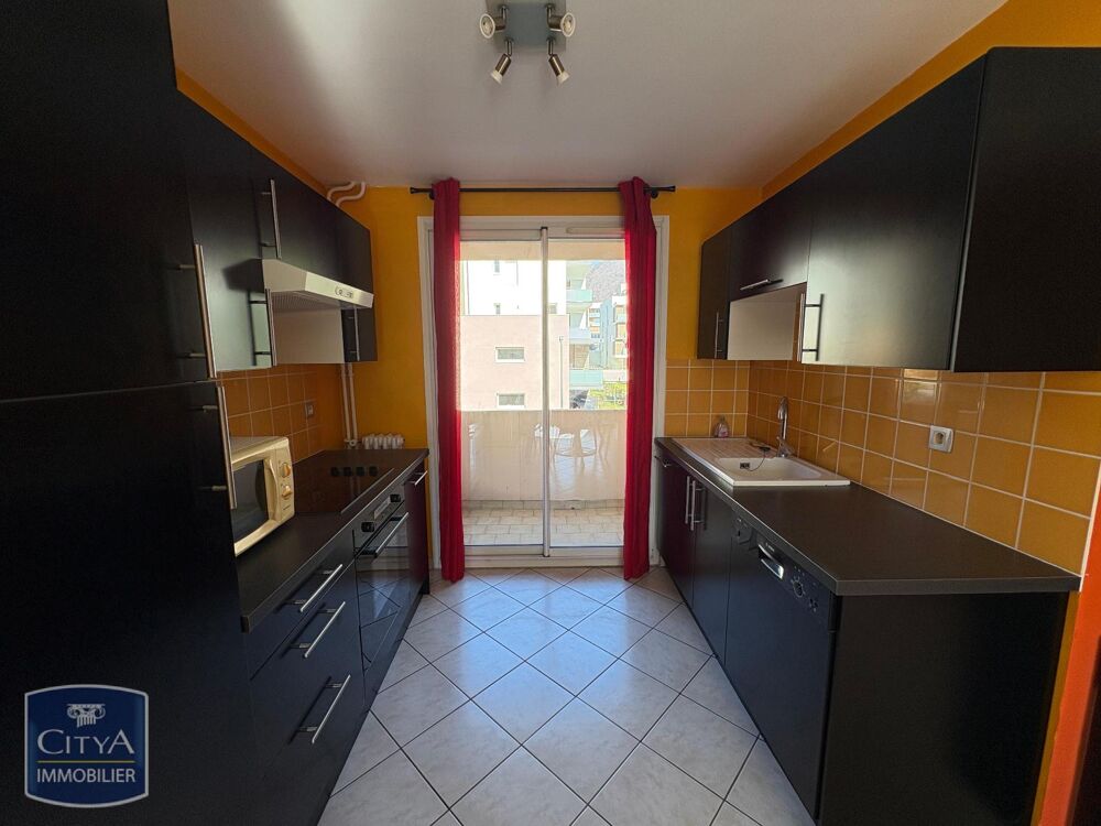 A LOUER Bel appartement de type T3 situé à SAINT EGREVE ....