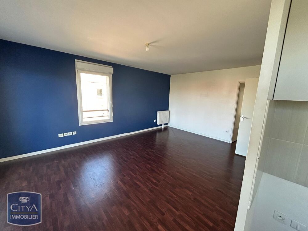 À LOUER : Appartement T3 situé à Douai, dans le départem....