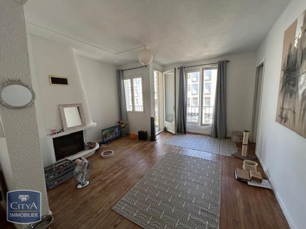 Centre Ville - LOCATION ANNUELLE T3 - CENTRE VILLE ROYAN....