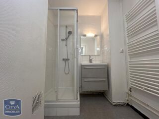  Appartement à louer 2 pièces 42 m²