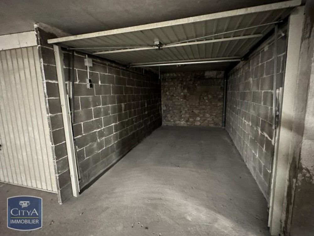 location Parking / Garage Saint-Etienne (42100)