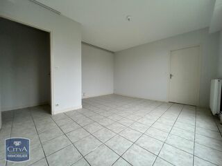  Appartement à louer 2 pièces 46 m²