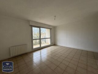  Appartement à louer 3 pièces 67 m²