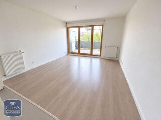  Appartement à louer 3 pièces 55 m²