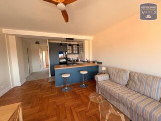  Appartement à louer 2 pièces 55 m²