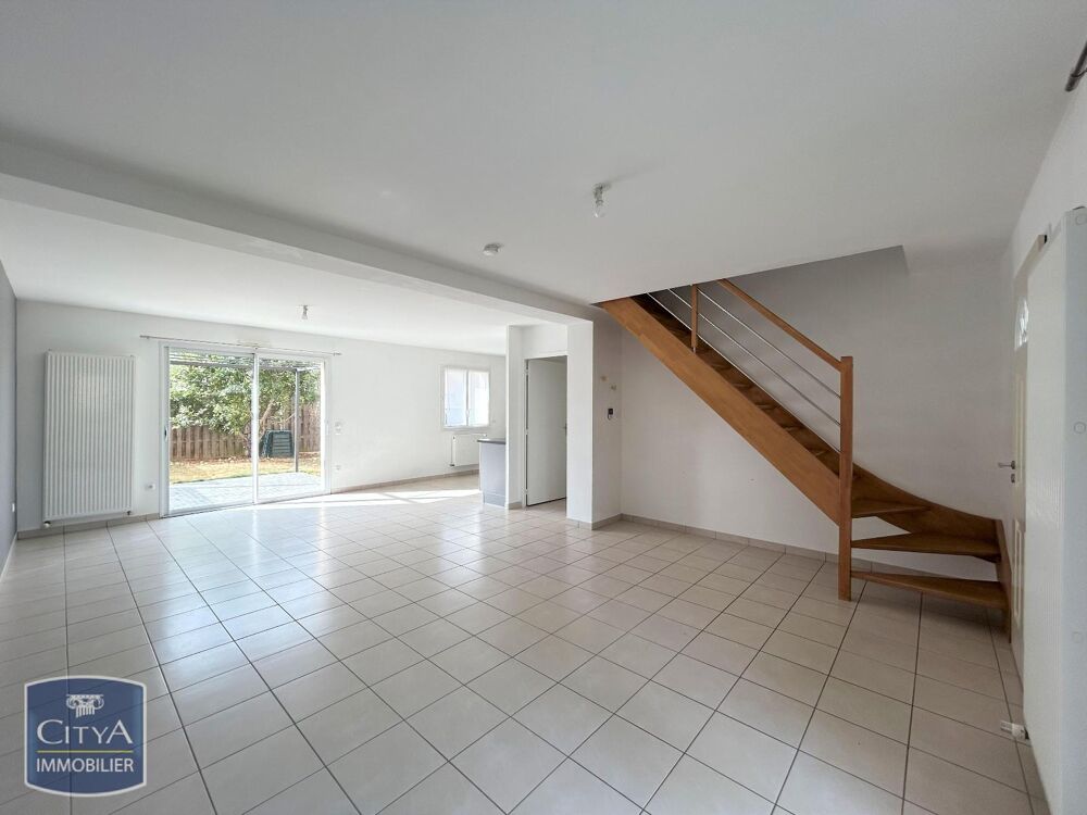 location Maison - 4 pièce(s) - 92 m² Allonnes (72700)