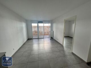  Appartement à louer 2 pièces 37 m²