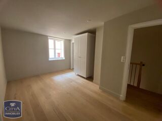  Appartement à louer 2 pièces 45 m²