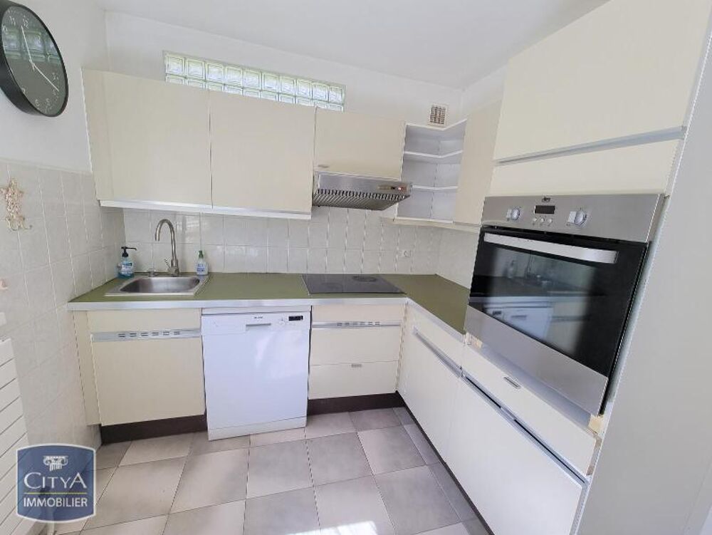 location Maison - 5 pièce(s) - 147 m² Saint-Genis-Pouilly (01630)