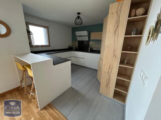  Appartement à louer 4 pièces 89 m²