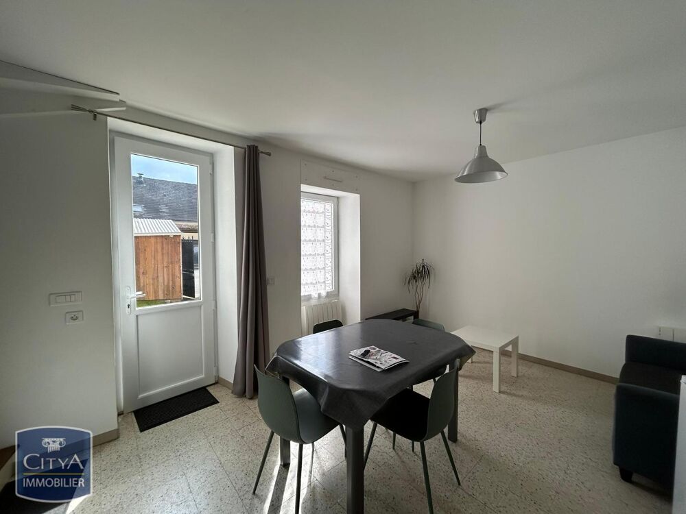 À LOUER : Charmant appartement/maison T2 meublé avec jar....