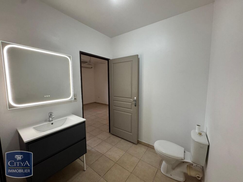 location Appartement - 1 pièce(s) - 24 m² Sainte-Clotilde (97490)