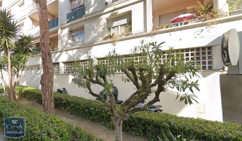  Parking / Garage � louer 