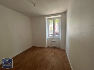  Appartement à louer 2 pièces 33 m²
