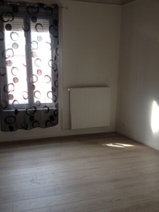  Appartement  louer 2 pices 49 m