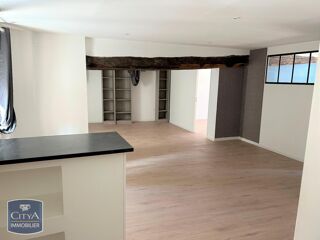  Appartement à louer 3 pièces 86 m²