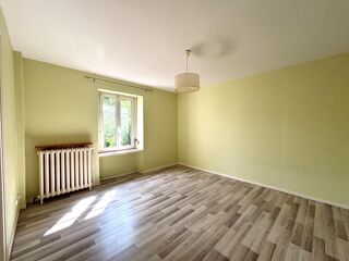  Appartement à louer 4 pièces 95 m²