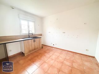  Villa � louer 4 pi�ces 80 m� Lavalette