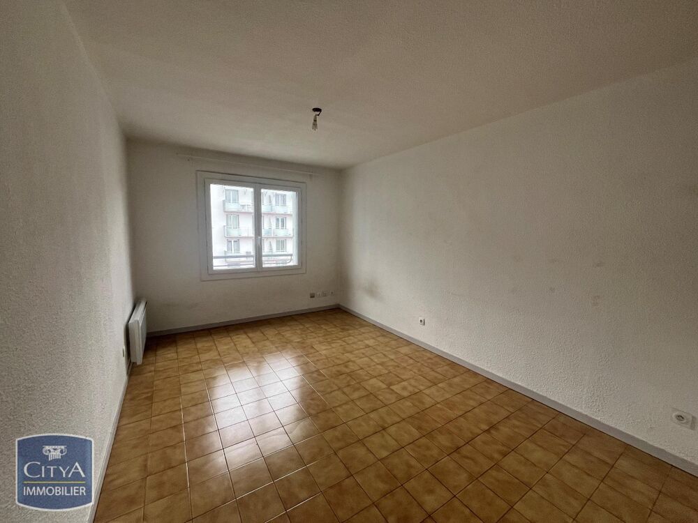 A LOUER de type T1 situé au 3 avenue de Valmy,, d'une su....