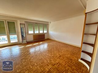  Appartement à louer 6 pièces 163 m² Le mans