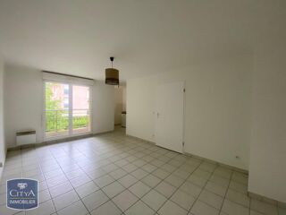  Appartement à louer 2 pièces 43 m²