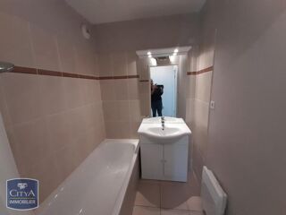  Appartement à louer 2 pièces 54 m²