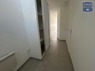  Appartement à louer 2 pièces 37 m²