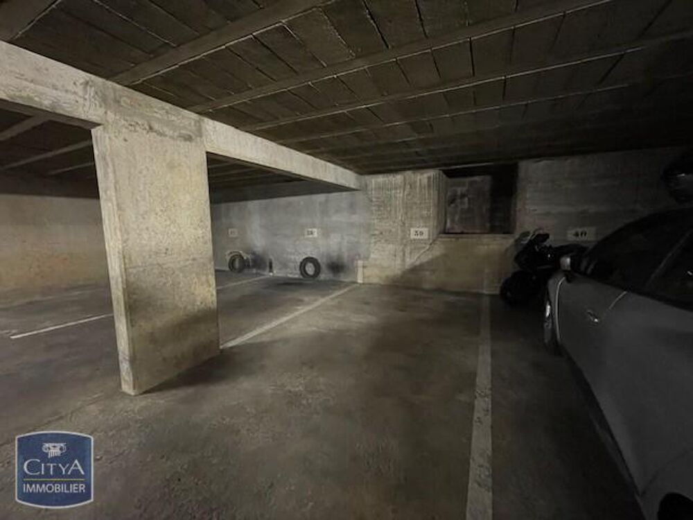 location Parking / Garage Le Mans (72000)
