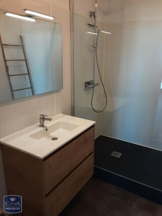  Appartement à louer 2 pièces 54 m²