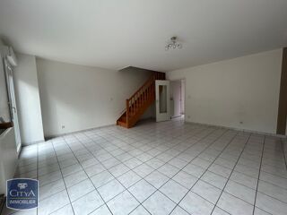  Maison à louer 5 pièces 106 m²
