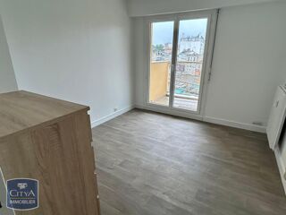  Appartement � louer 4 pi�ces 75 m�