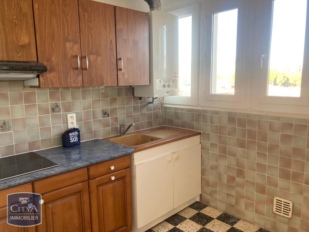 location Appartement - 3 pièce(s) - 66 m² Clermont-l'Hérault (34800)