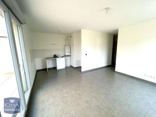 location Appartement - 2 pièce(s) - 40 m² Port-de-Bouc (13110)