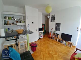  Appartement à louer 2 pièces 27 m²