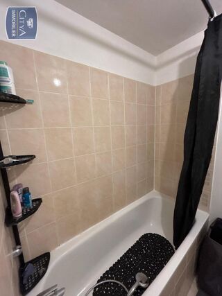  Appartement à louer 2 pièces 48 m²